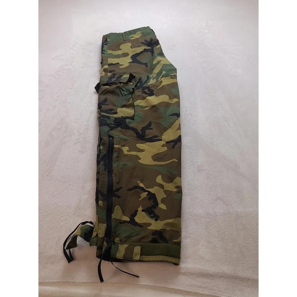 Tennier Industries US Military ECWCS Gen 1 Woodland 36x29 Camo Gore-Tex Trousers